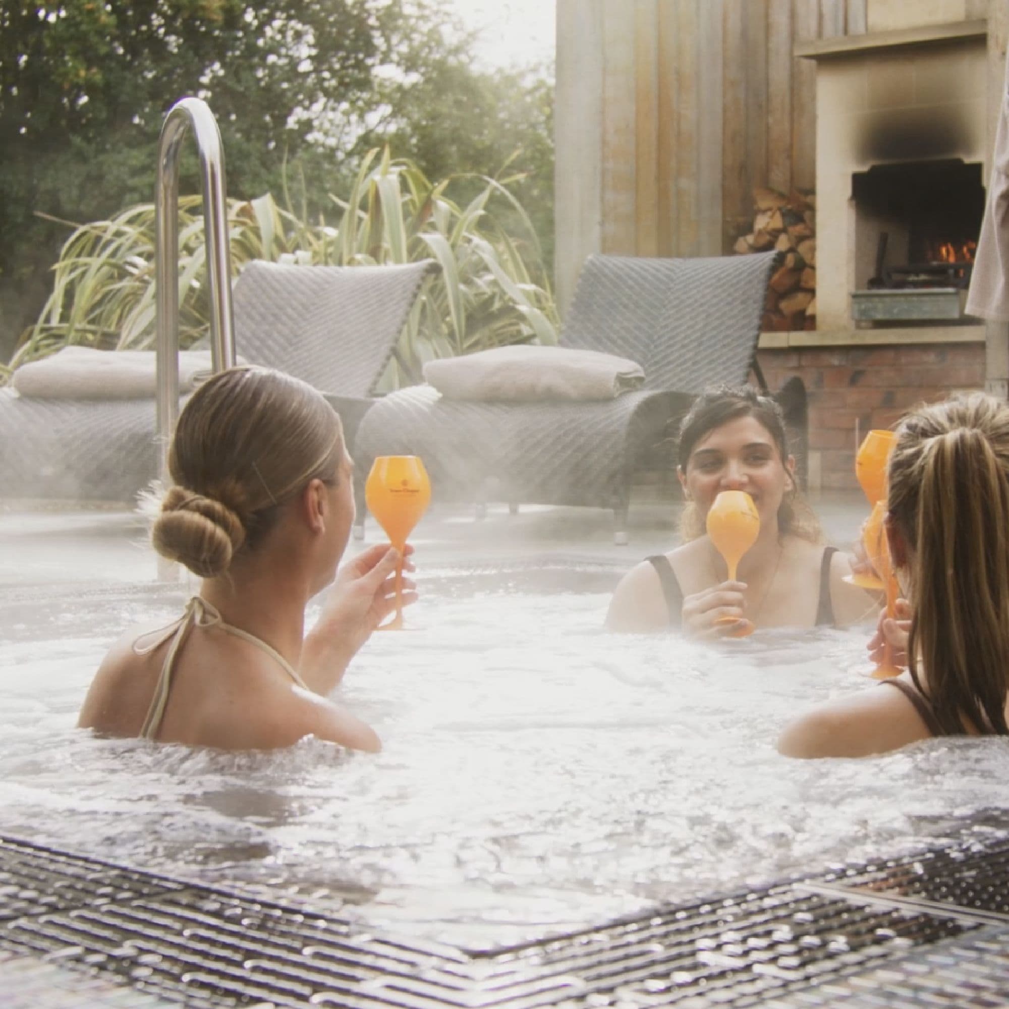 Elan Spa pool at Mallory Court